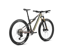 Load image into Gallery viewer, Orbea OIZ M10 2024
